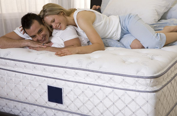 Как подобрать матрас для двуспальной кровати